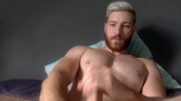 Nicola77500  08-07-2021 video showfeet